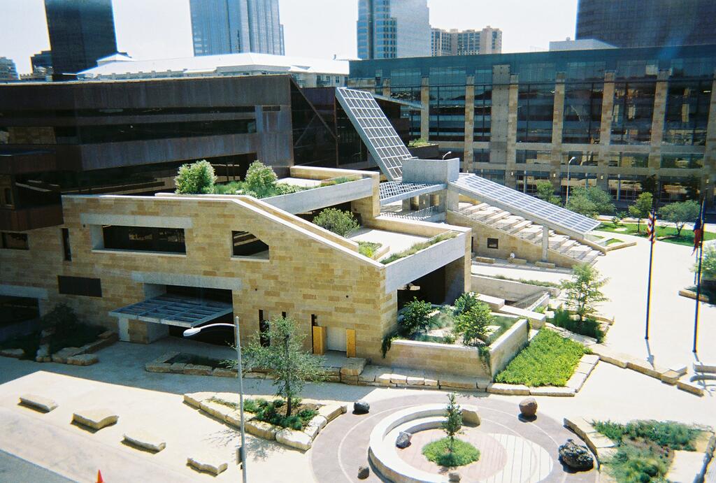 Austin City Hall