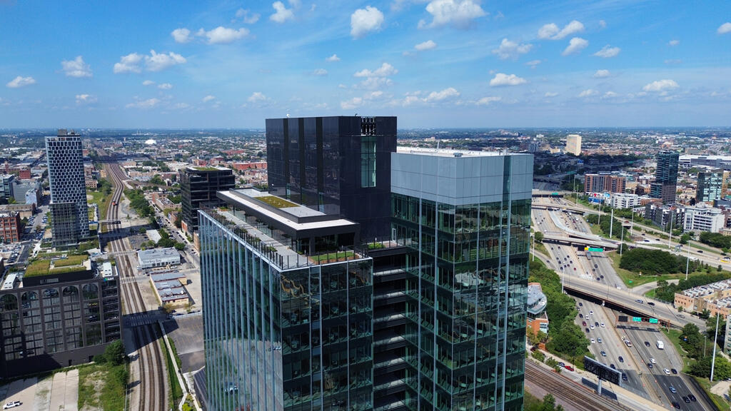 vegetated roof, green roof, amenity deck